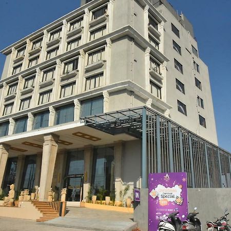 Hotel Accord Premier Raigarh Dış mekan fotoğraf