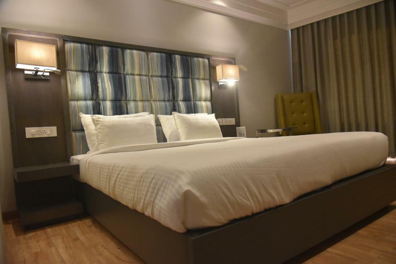 Hotel Accord Premier Raigarh Dış mekan fotoğraf